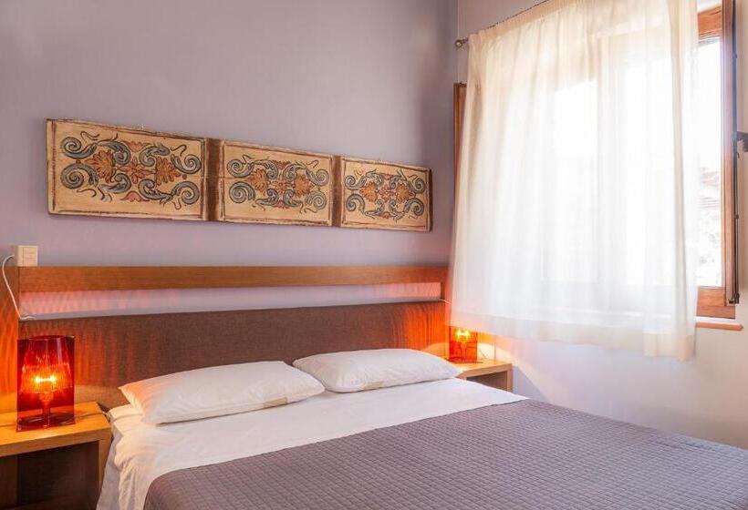 غرفة قياسية, Casena Mongerrati