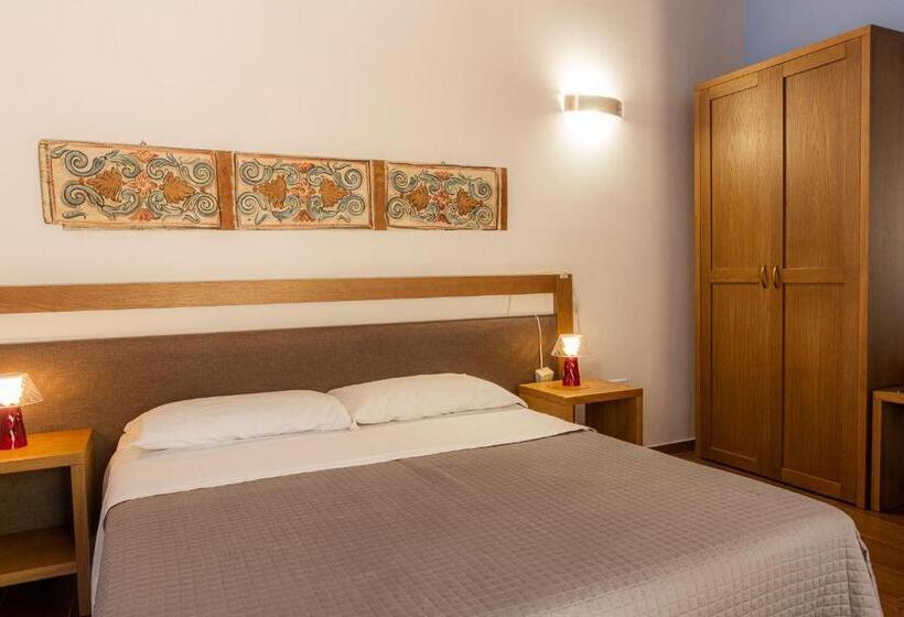 Номер Стандарт, Casena Mongerrati