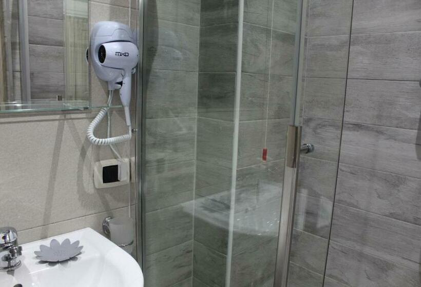 اتاق استاندارد, Royalty Rooms & Spa