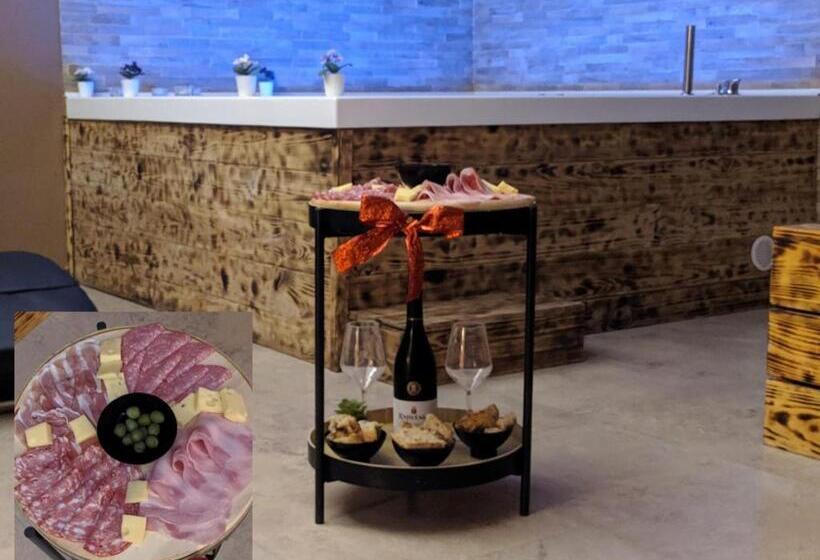 اتاق استاندارد با تخت بزرگ, Royalty Rooms & Spa