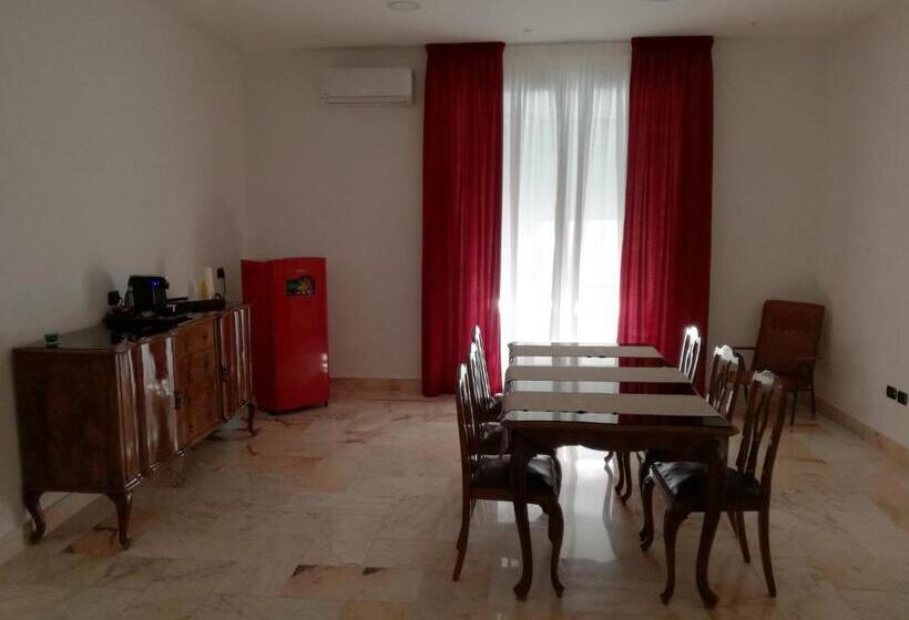 اتاق استاندارد, Spira Mirabilis Napoli