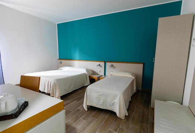 اتاق راحتی سه تخته, Spira Mirabilis Napoli