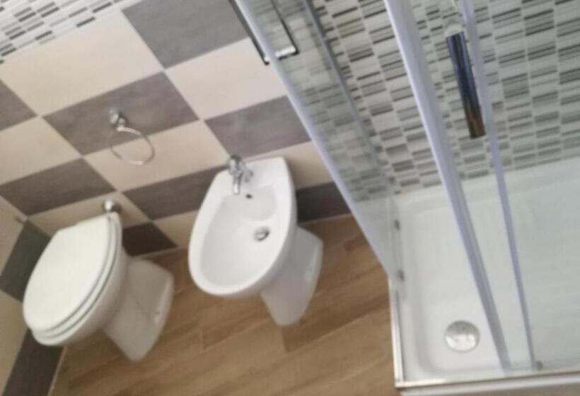 اتاق خانوادگی, Spira Mirabilis Napoli