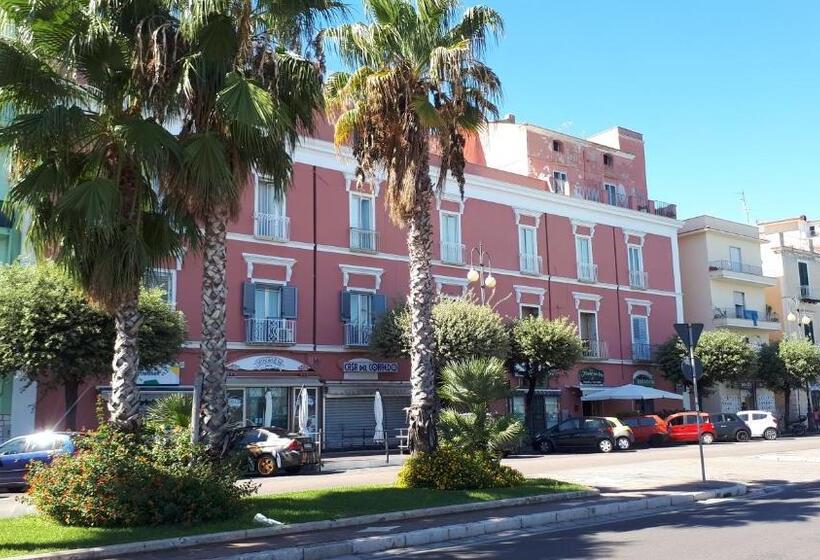 اتاق استاندارد, Il Granello Di Sabbia