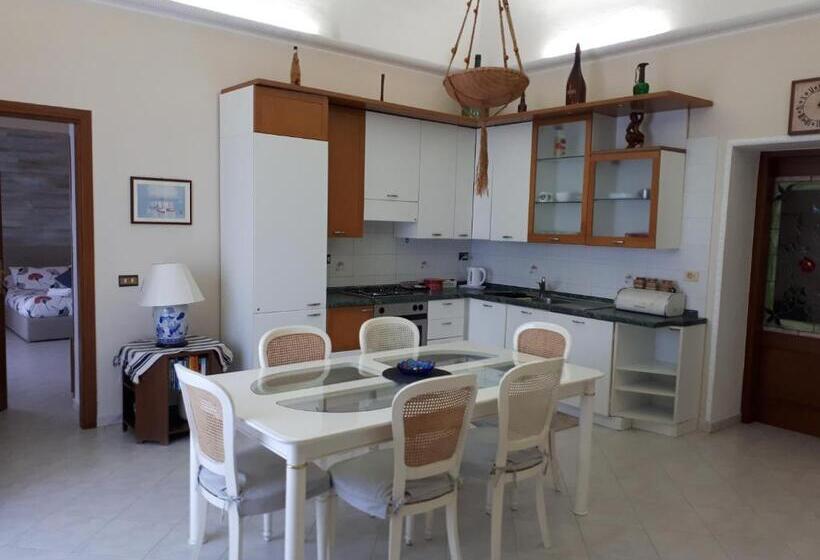 آپارتمان 1 خوابه با چشمانداز دریا, Il Granello Di Sabbia