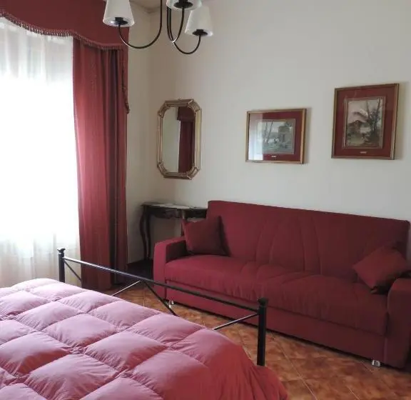 キングサイズベッドのスタンダードルーム, Chiantirooms Guesthouse
