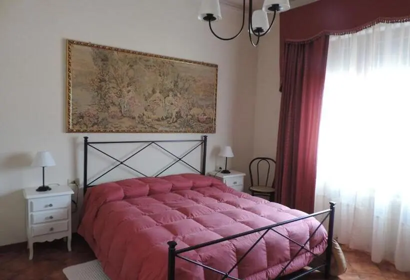 キングサイズベッドのスタンダードルーム, Chiantirooms Guesthouse