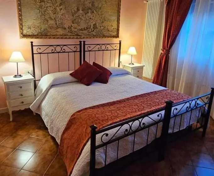 キングサイズベッドのスタンダードルーム, Chiantirooms Guesthouse