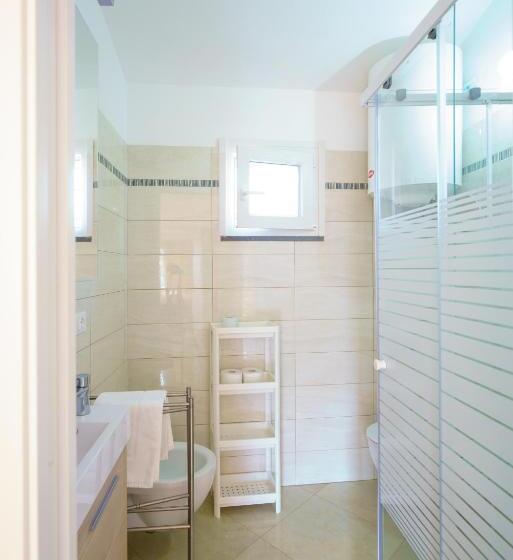 اتاق لوکس با چشمانداز دریا, Ca Stella