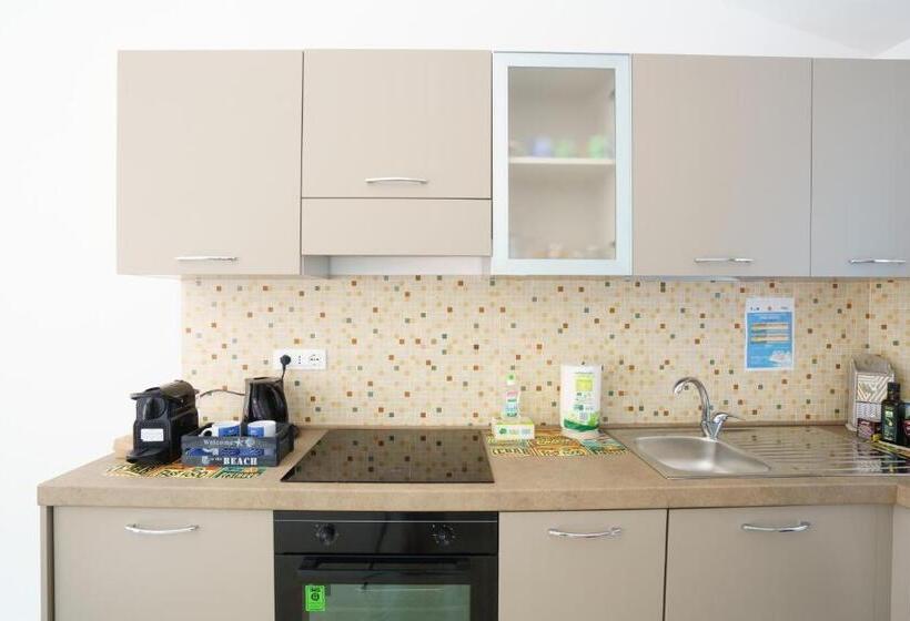 اتاق لوکس با چشمانداز دریا, Ca Stella