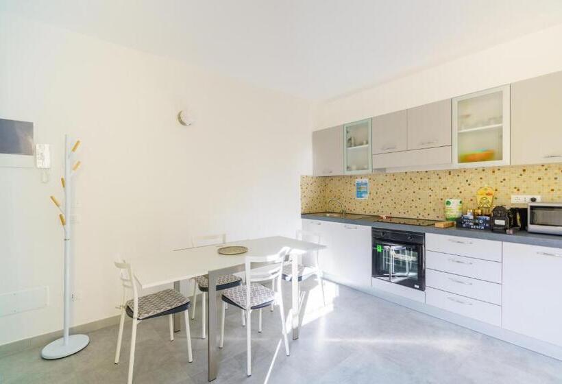 آپارتمان 1 خوابه با تراس, Ca Stella