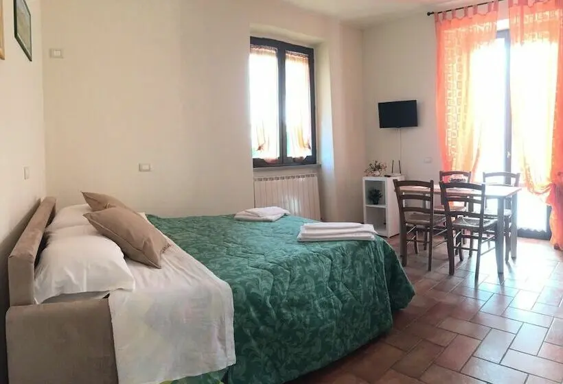 آپارتمان 1 خوابه, Villa Bizzi