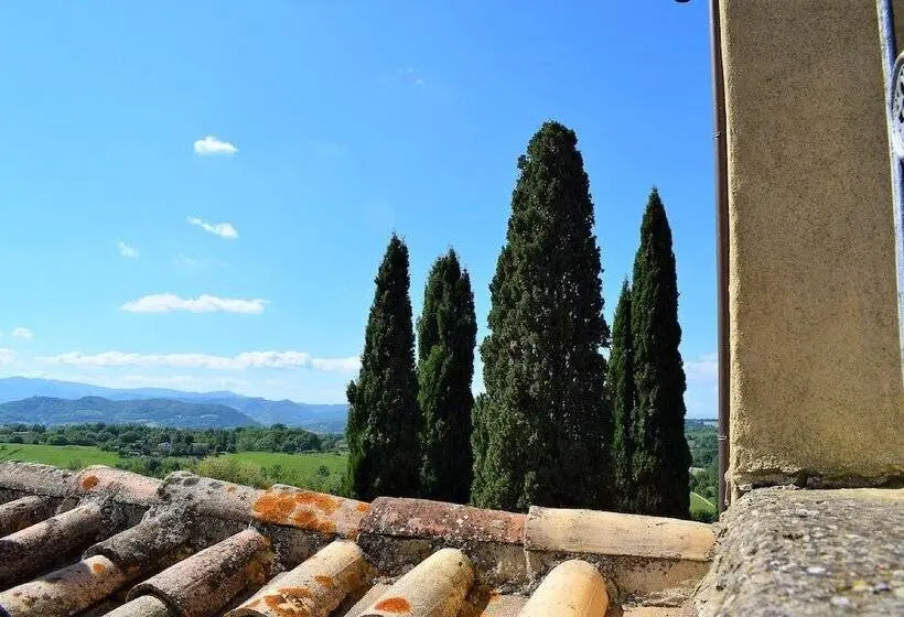 آپارتمان 1 خوابه با چشمانداز, Villa Bizzi