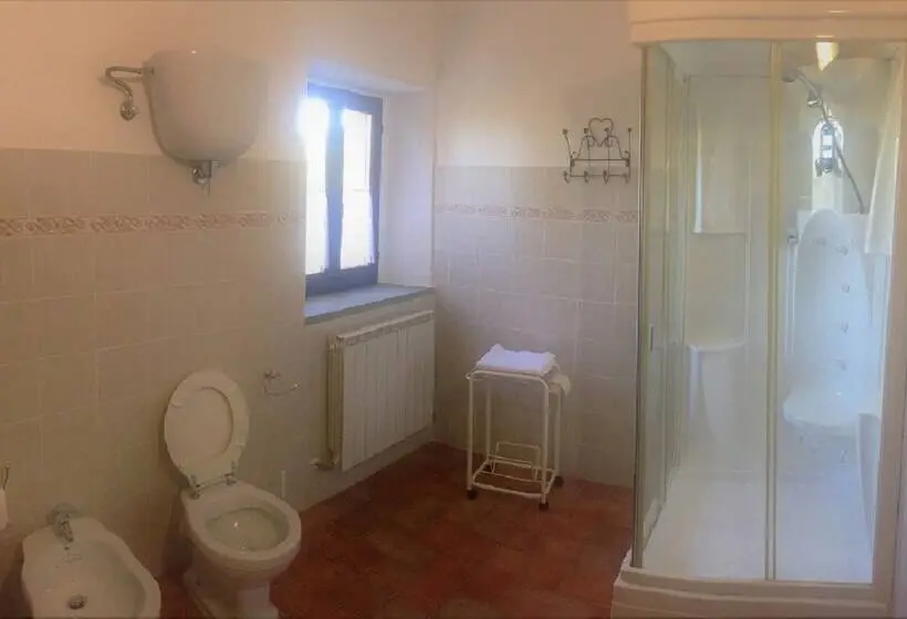 آپارتمان 1 خوابه با چشمانداز, Villa Bizzi