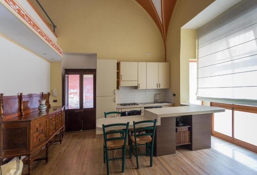 Апартаменты 1 Спальня Нижний Этаж, Palazzo Leuzzi B&b