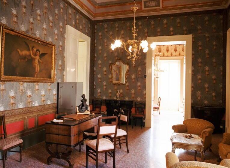 חדר סטנדרט לשלושה, Palazzo Leuzzi B&b