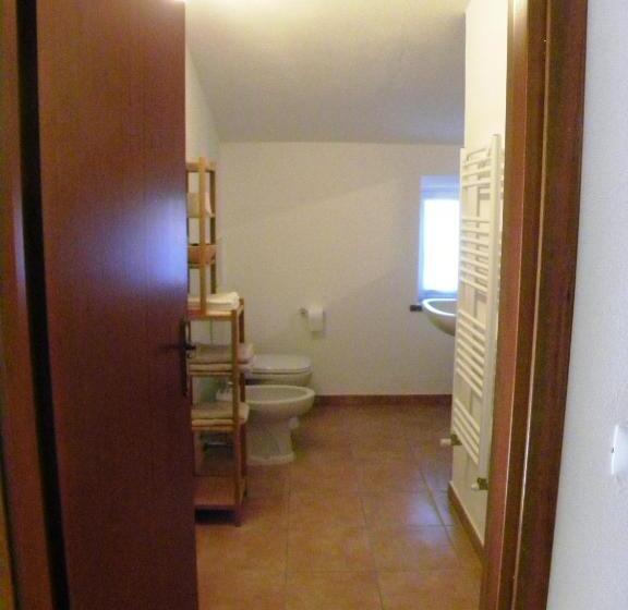 غرفة قياسية رباعية, La Castagna Matta