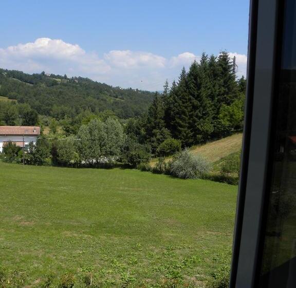 جناح عائلي, La Castagna Matta