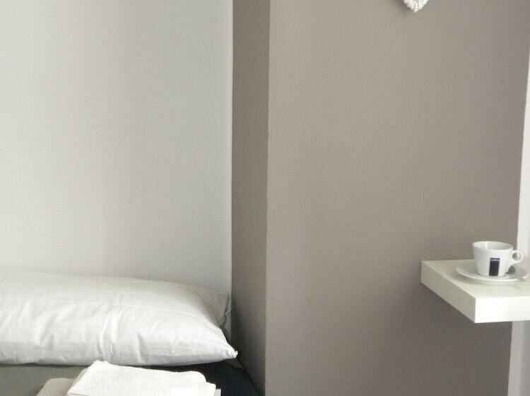 جناح عائلي, La Castagna Matta