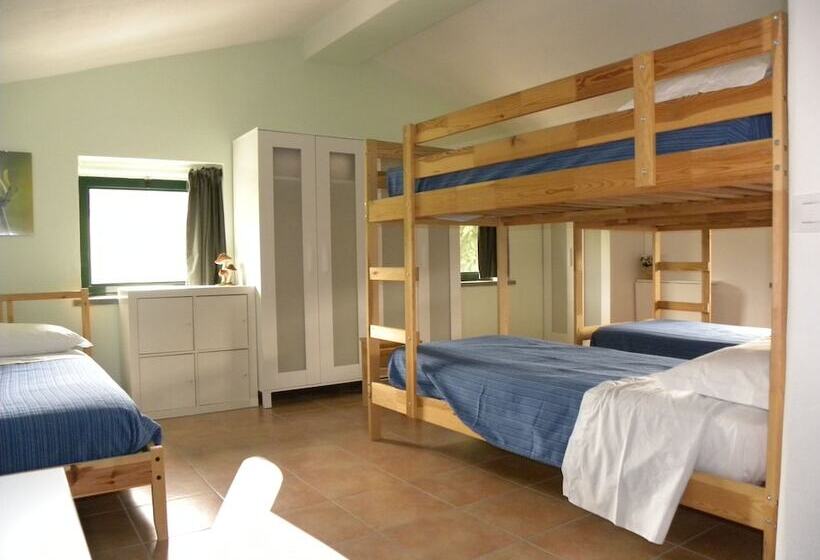 غرفة قياسية رباعية, La Castagna Matta