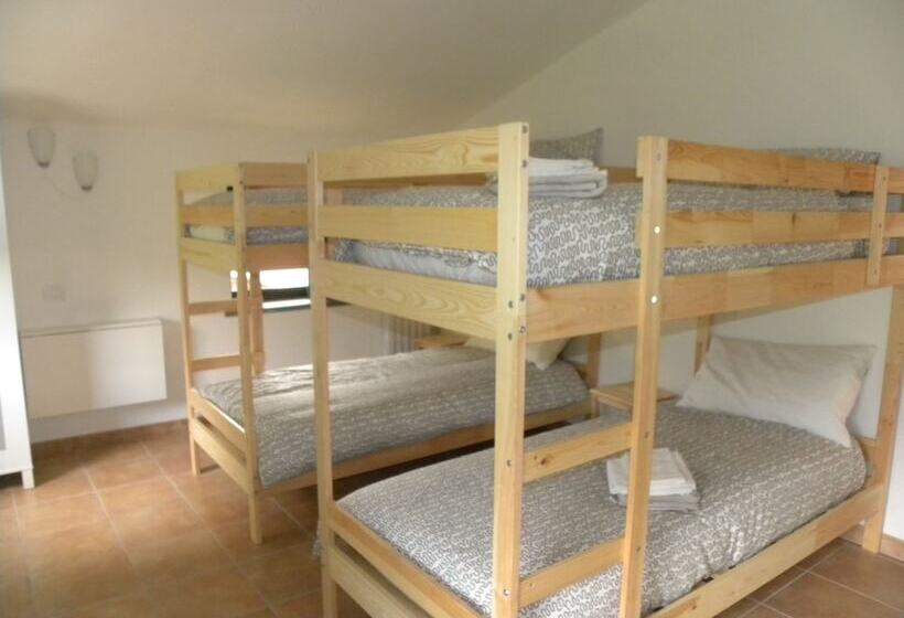 غرفة قياسية رباعية, La Castagna Matta