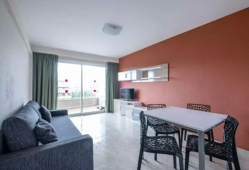 آپارتمان 2 خوابه, Aparthotel California