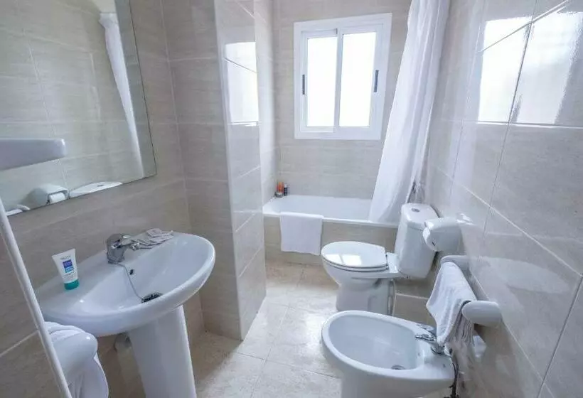 آپارتمان 2 خوابه, Aparthotel California