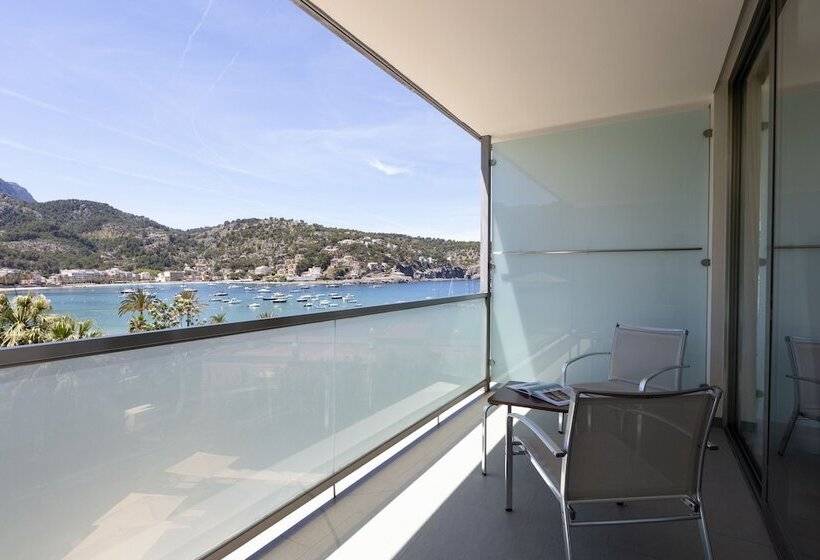 חדר סופריור צדדי נוף לים, Aimia