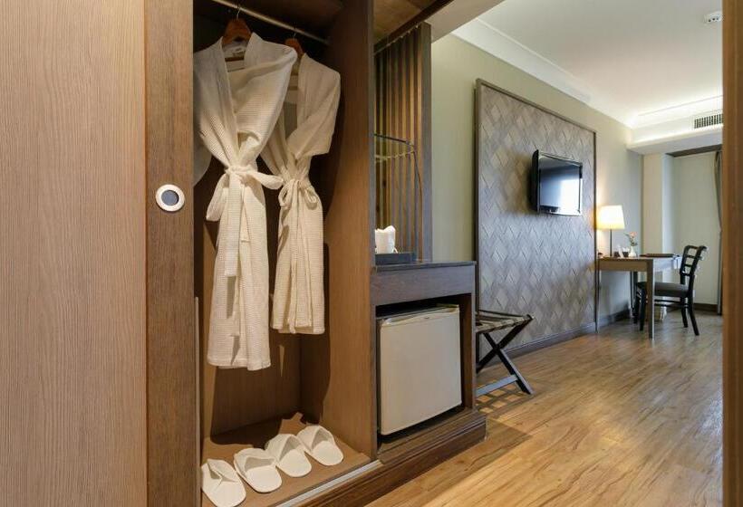 高级大房间, Amora Thapae Hotel Chiang Mai