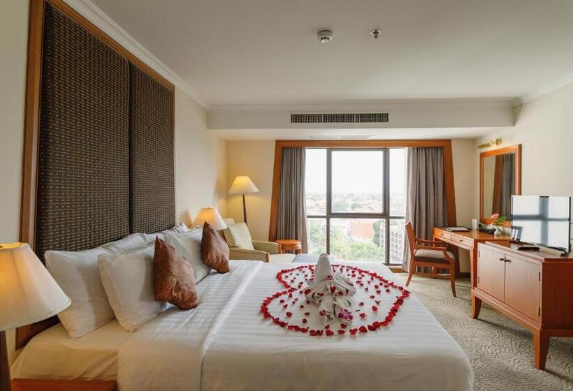 套房, Amora Thapae Hotel Chiang Mai