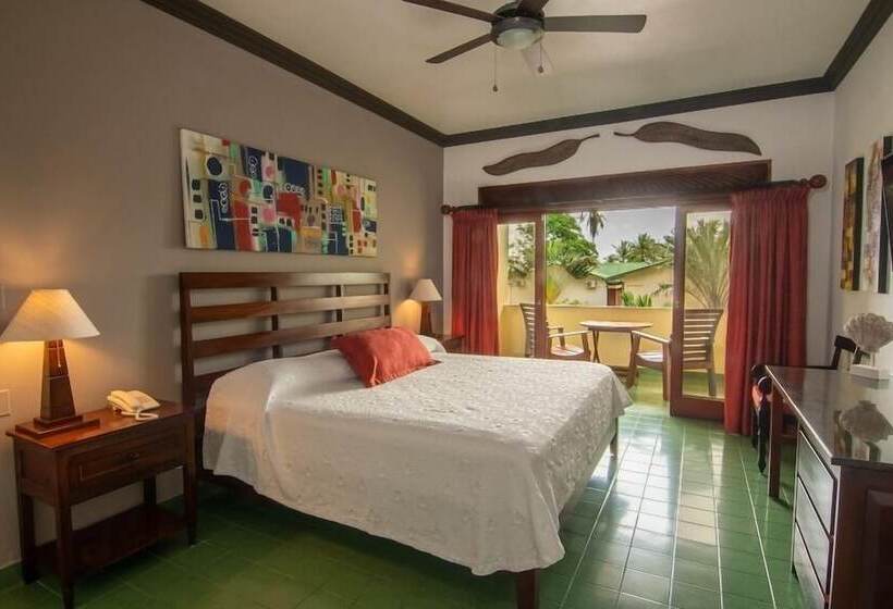 غرفة ديلوكس, Club Del Mar Oceanfront