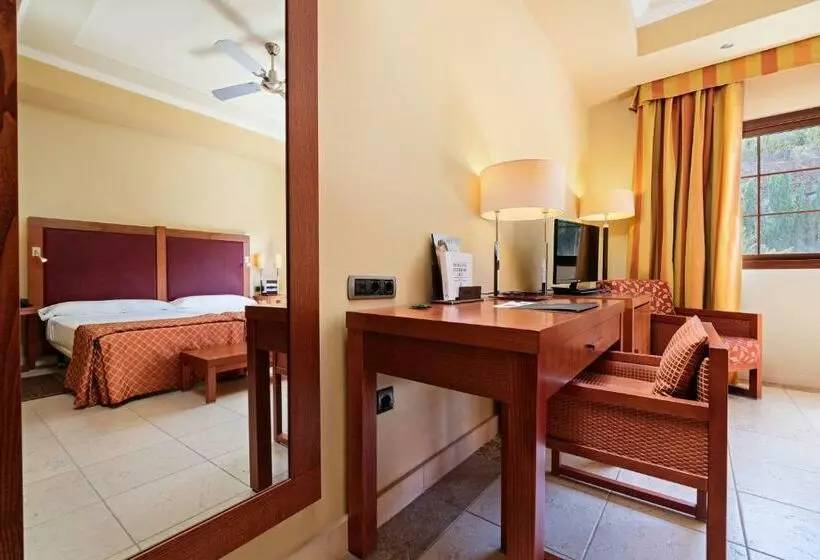 اتاق استاندارد با چشم‌انداز کوهستان, Envia Almeria Spa & Golf