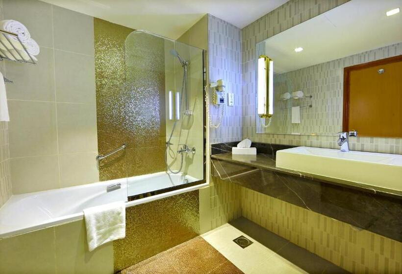 اتاق اجرایی با تخت بزرگ, Vision Imperial Hotel Formerly Excelsior Hotel Downtown