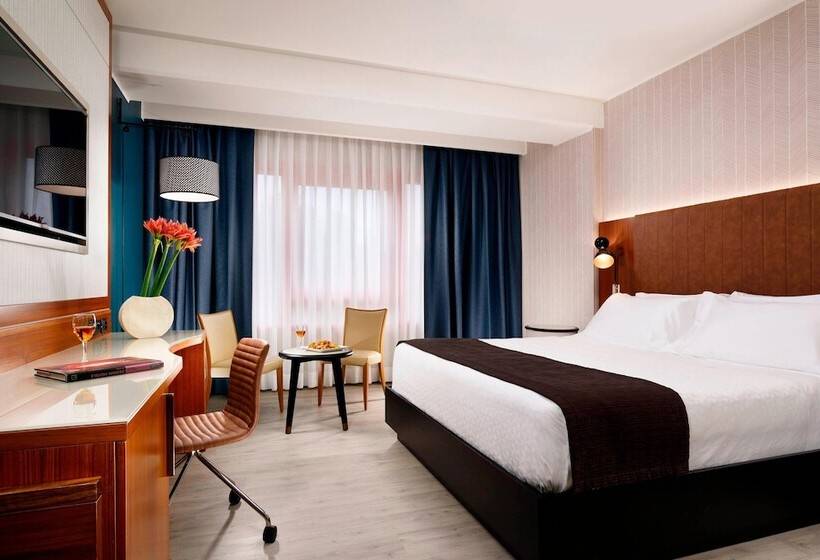 Quarto Superior, Four Points By Sheraton Siena
