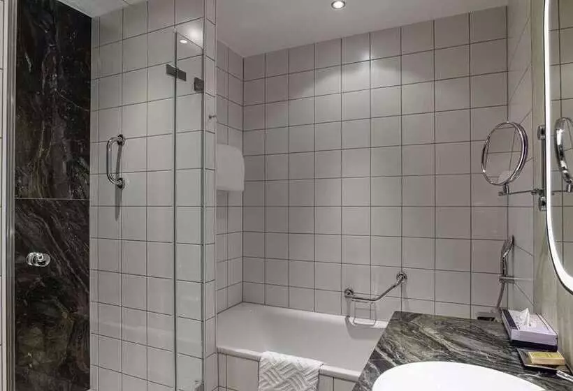 スタンダードルーム, Hilton Cologne
