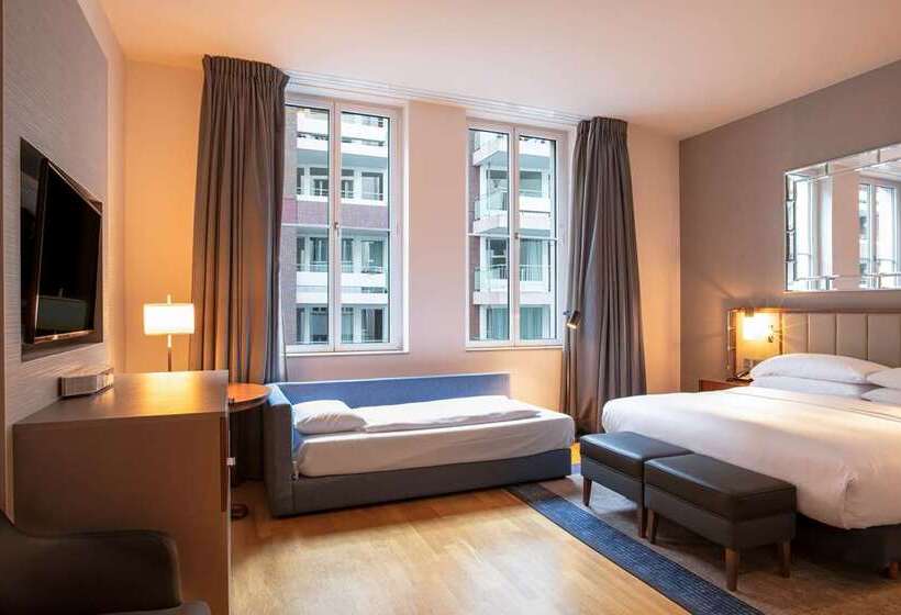 스탠다드 룸, Hilton Cologne