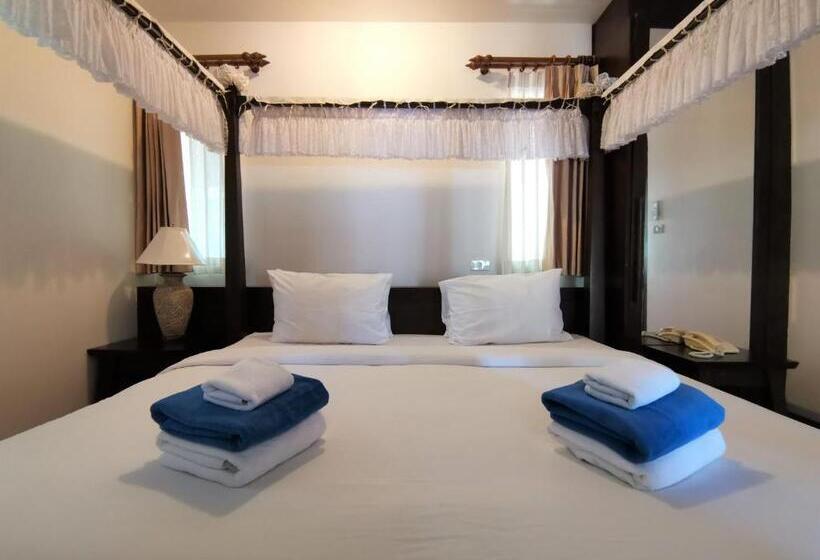 주니어 스위트, Holiday Villa, Lanta