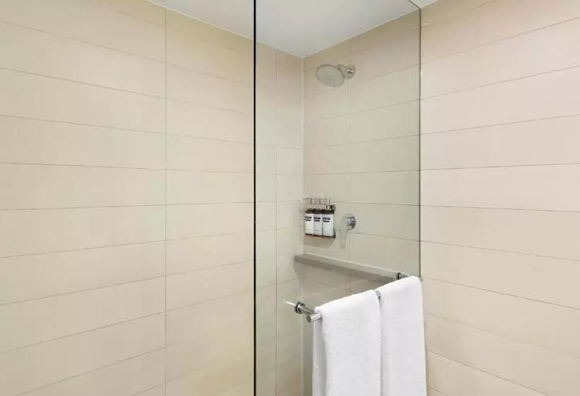 キングサイズベッドのクラブルーム, Hyatt Regency Sydney