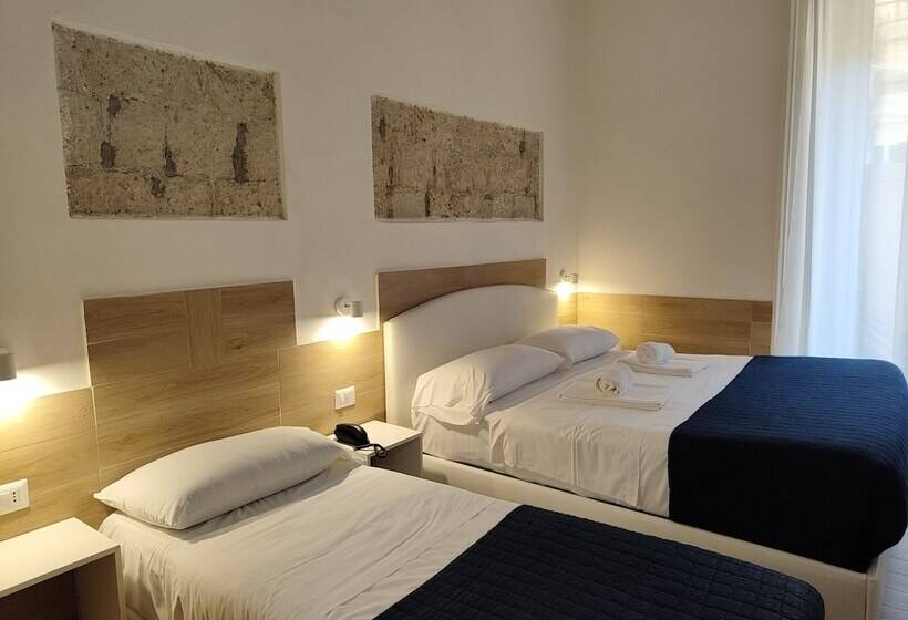 اتاق استاندارد سه نفره, Ideal City Walk