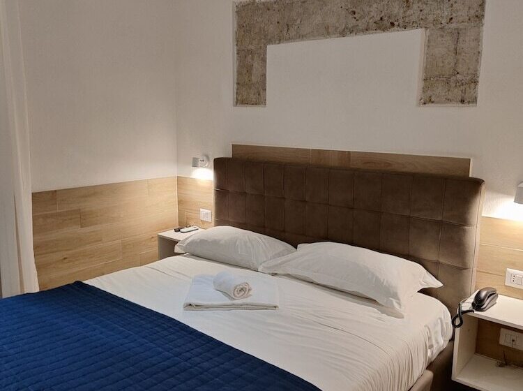 اتاق سوپریور, Ideal City Walk