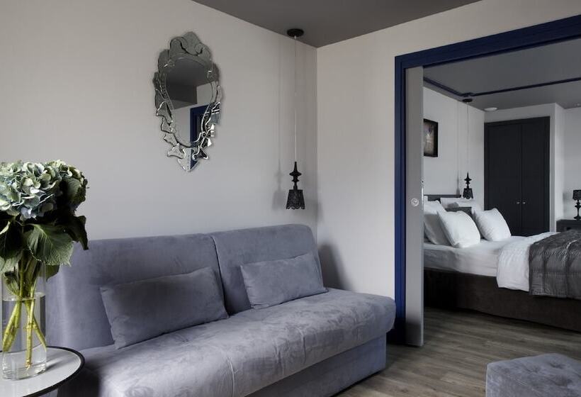 スイート, Mademoiselle