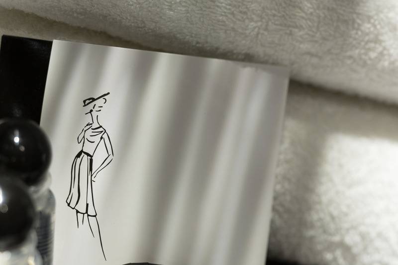 クラシックルーム, Mademoiselle