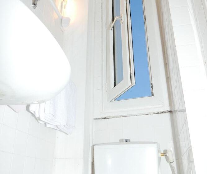 スタンダードシングルルーム, Novex Paris