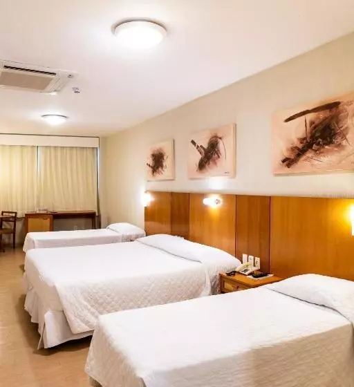 スタンダード４人部屋, Praia Centro