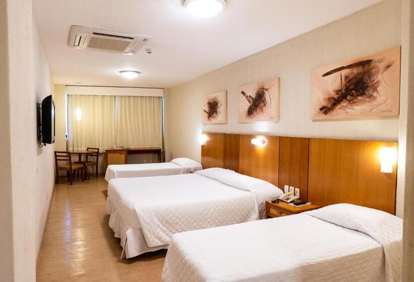 スタンダード4人部屋, Praia Centro