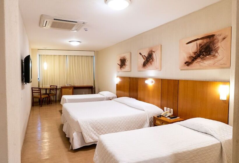 4인용 스탠다드 룸, Praia Centro
