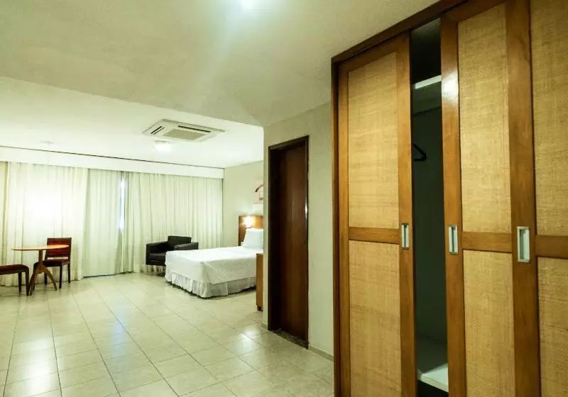 デラックスルーム, Praia Centro
