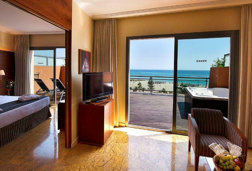 جناح, Protur Roquetas Hotel & Spa