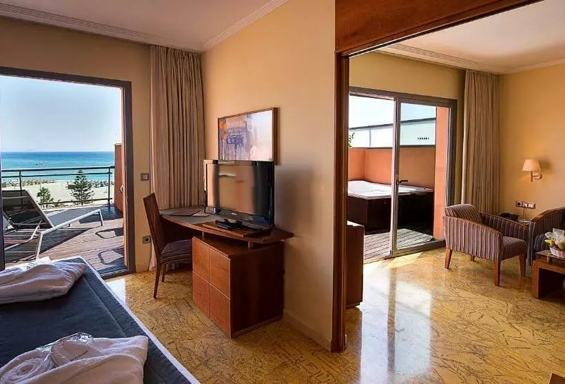 سوییت, Protur Roquetas Hotel & Spa