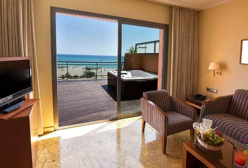 سوییت, Protur Roquetas Hotel & Spa